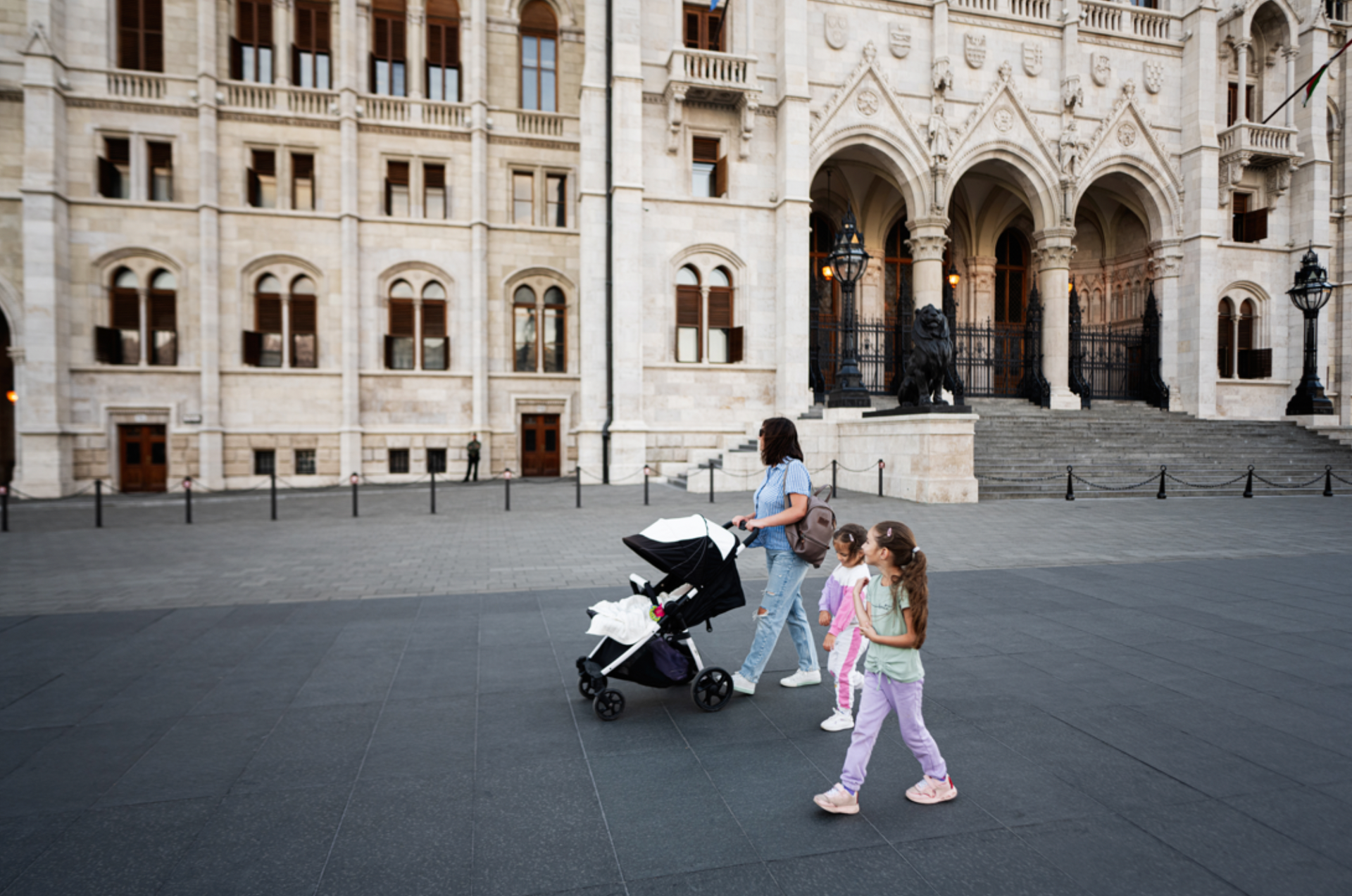 Wherever You’re Going, These Are the 9 Best Travel Strollers to Get You There