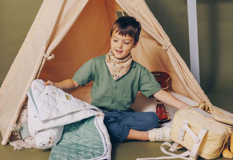 Multi-Use Kids Green Travel Blanket